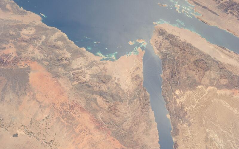 Satellietbeeld van de Golf van Aqaba en de regio Tabuk